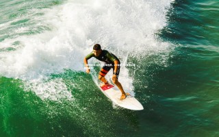 C7娱乐官网-拉齐奥主场告捷，2-0完胜卡利亚里比赛精彩回顾